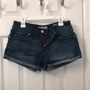 Bullhead denim cutoff shorts